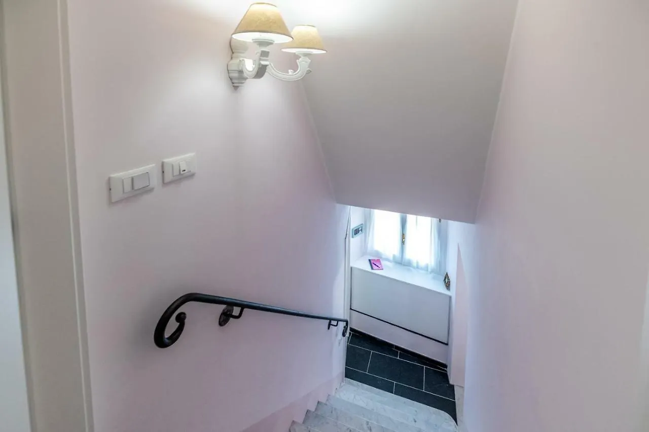 Casa Eve Finalborgo - Romantic House Apartment Finale Ligure