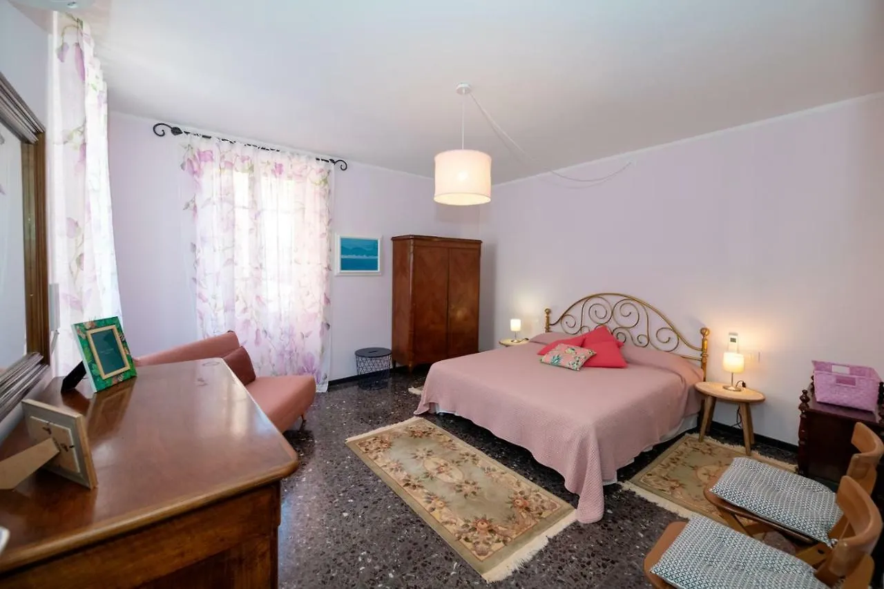 Casa Eve Finalborgo - Romantic House Apartment Finale Ligure
